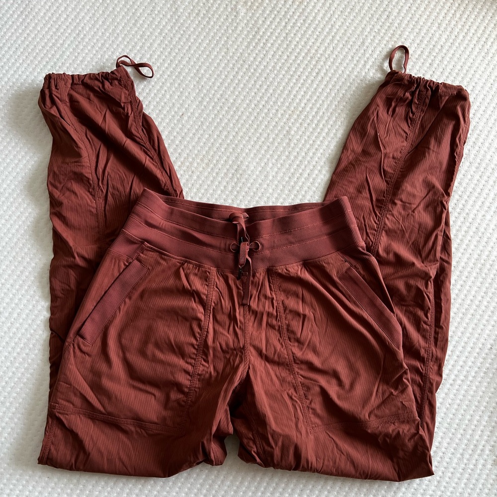 Lululemon Studio Pant- Unlined